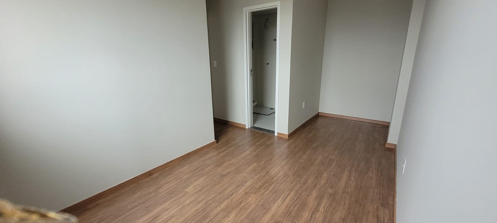 foto do anúncio Torre Santorini - Apt. Nunca habitado 