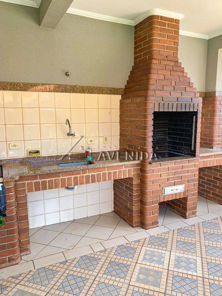 foto do anúncio Casa com 6 Quartos em Terreno de 1.093 m² à Venda no Jardim Coliseu – Londrina/PR  (11963)