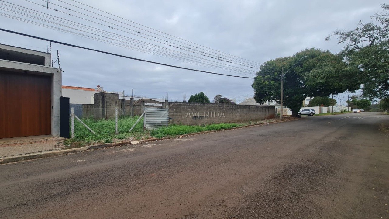 foto do anúncio Terreno de Esquina com 553 m² à Venda no Jardim Itatiaia – Próximo à Av. Harry Prochet, Londrina/PR  (13360)