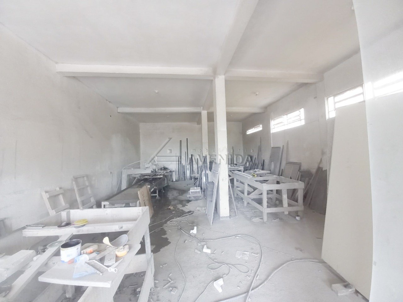 foto do anúncio Galpão Comercial com 145,96 m² à Venda no Jardim Marissol – Zona Leste de Londrina (12256)