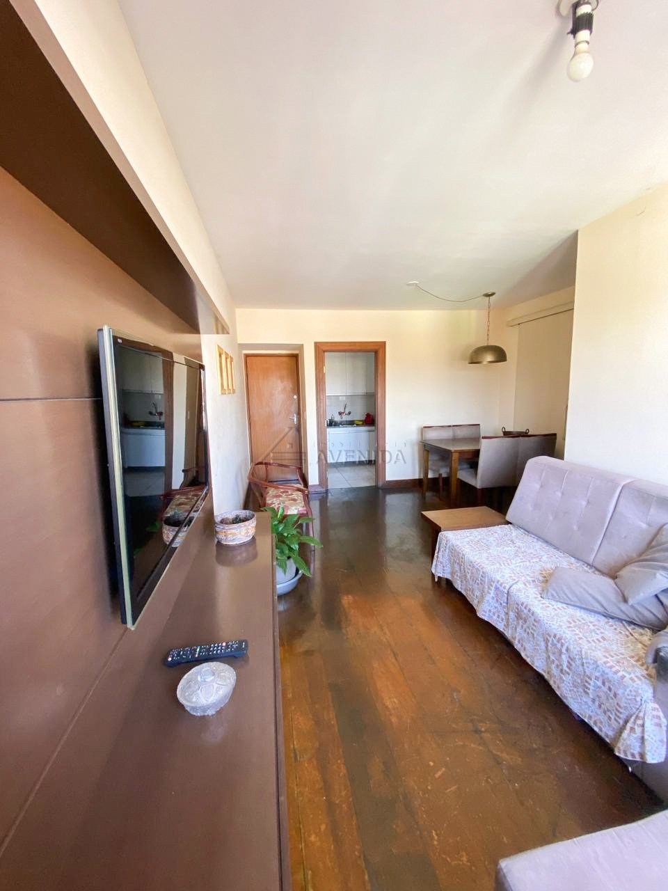 foto do anúncio Apartamento com 3 Quartos (1 Suíte) à Venda no Residencial Amarilis – Centro de Londrina  (12404)