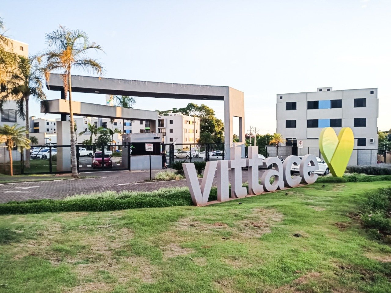 foto do anúncio Apartamento Térreo com 2 Quartos à Venda no Vittace Condomínio Clube – Centro de Cambé (Ref. 13211)