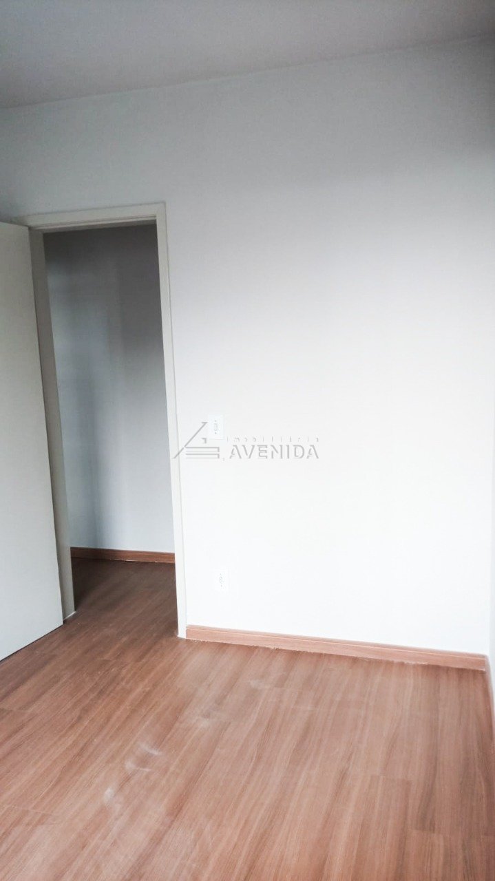 foto do anúncio Apartamento Térreo Reformado com 2 Quartos no Residencial Spazio Luminis – Jardim Montecatini, Cambé (Ref. 13213)