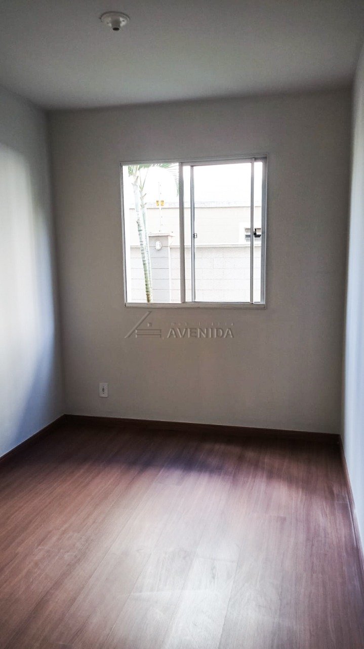 foto do anúncio Apartamento Térreo Reformado com 2 Quartos no Residencial Spazio Luminis – Jardim Montecatini, Cambé (Ref. 13213)
