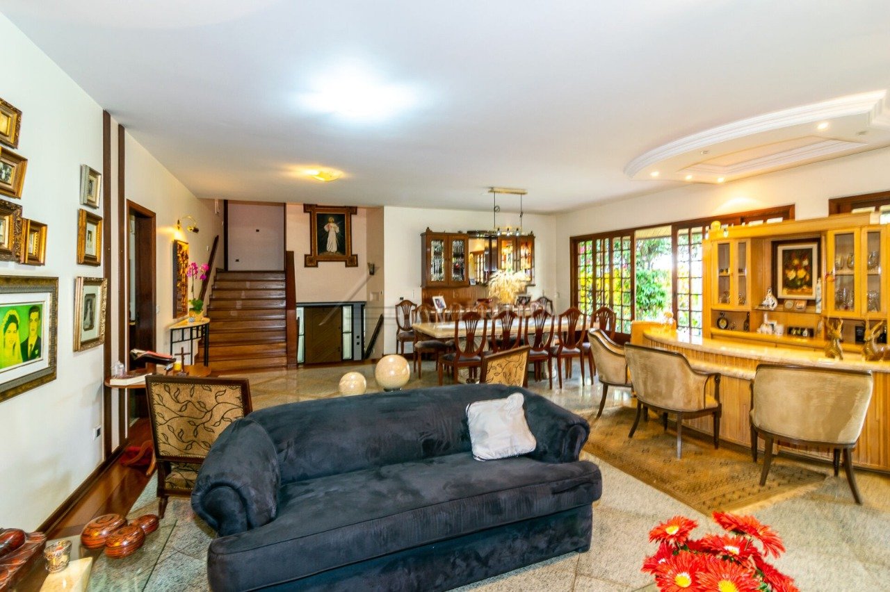 foto do anúncio Casa à Beira do Lago com 4 Quartos – 1.300m² no Jardim do Lago, Londrina (Ref. 11884)