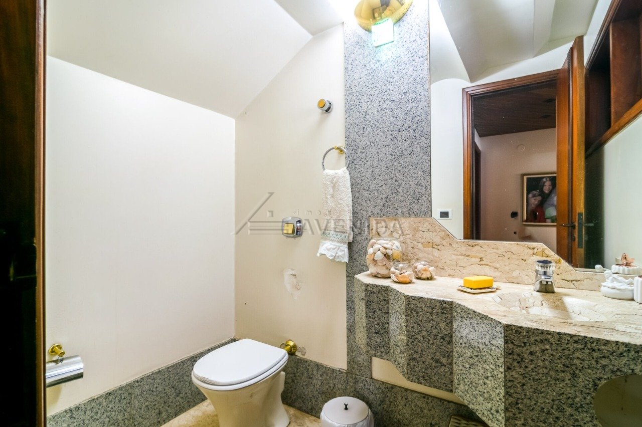 foto do anúncio Casa à Beira do Lago com 4 Quartos – 1.300m² no Jardim do Lago, Londrina (Ref. 11884)