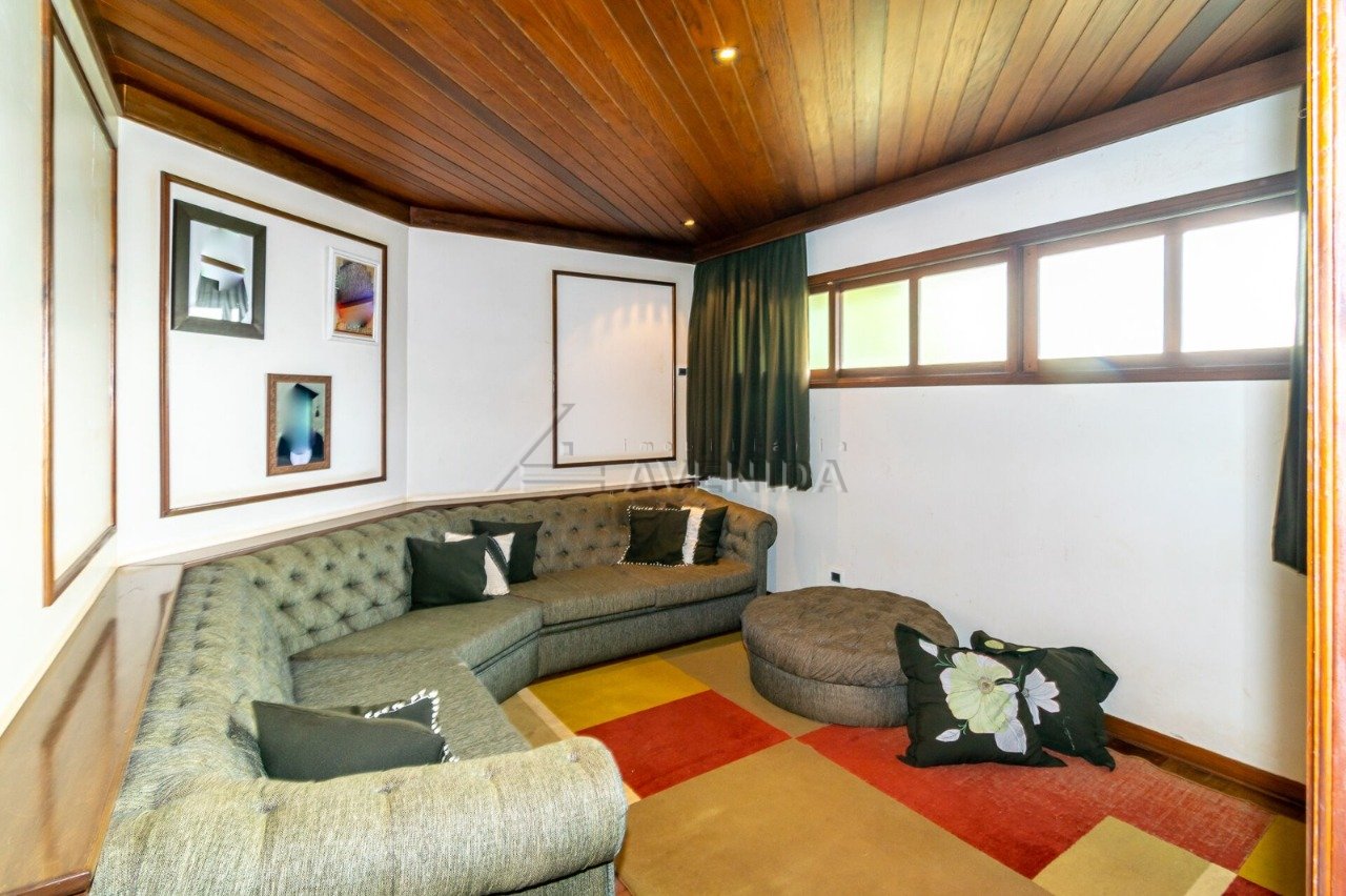 foto do anúncio Casa à Beira do Lago com 4 Quartos – 1.300m² no Jardim do Lago, Londrina (Ref. 11884)