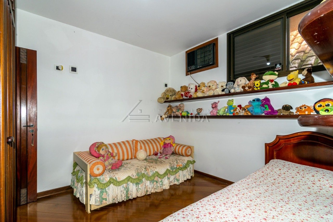 foto do anúncio Casa à Beira do Lago com 4 Quartos – 1.300m² no Jardim do Lago, Londrina (Ref. 11884)