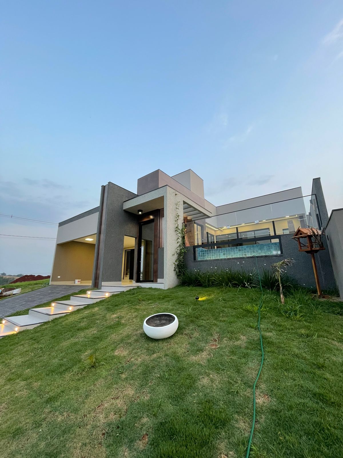 foto do anúncio Campos do Conde Veredas | Casa em condomínio | Jardim Tarobá | à venda | 3 quartos | 4 vagas | Cambé